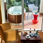 Color Style, Design & Gourmet Hotel 4*