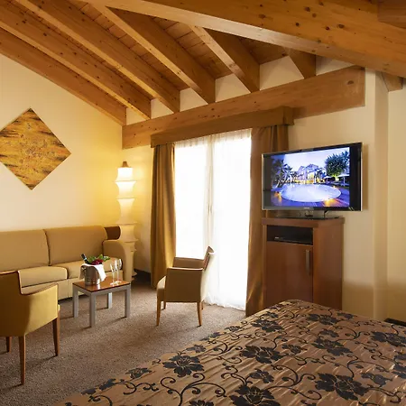 Color Style, Design & Gourmet 4* Bardolino