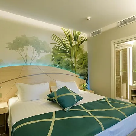 Color Style, Design & Gourmet 4* Bardolino