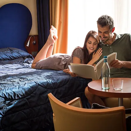 Color Style, Design & Gourmet 4*