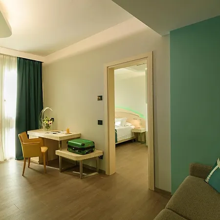 Color Style, Design & Gourmet 4* Бардолино