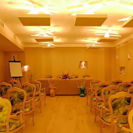 Color Style, Design & Gourmet 4*