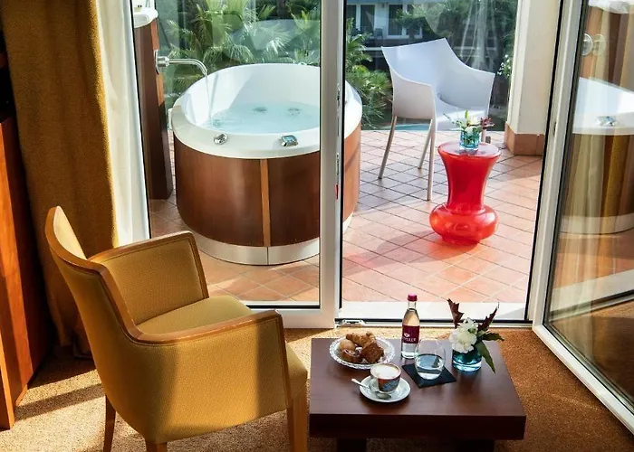 Color Style, Design & Gourmet Hotel 4*