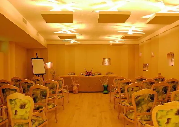 Color Style, Design & Gourmet 4*